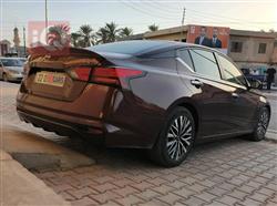 نیسان ئەلتیما